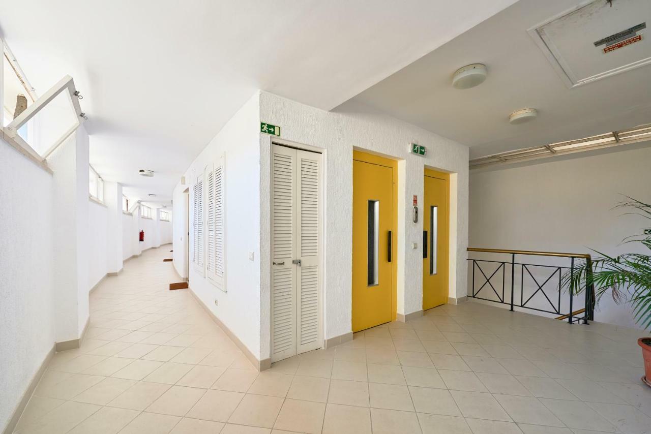 Beachfront Cascais,Estoril Apartment Exterior foto